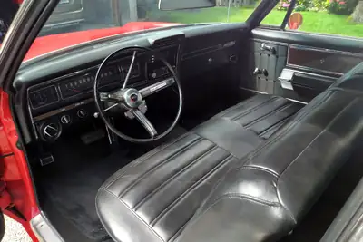 Chevrolet Impala 427 1968 — Muscle car légendaire, moteur 7.0L de 389 CV — Innenraum