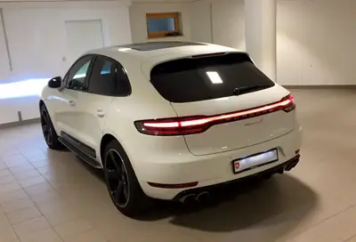 Porsche Macan S PDK — SUV sportif 354 ch, très peu kilométré, transmission intégrale — vista posteriore