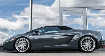 Lamborghini Gallardo 5.0 V10 Spyder — Cabriolet légendaire, embrayage neuf et jantes performantes — exterior view