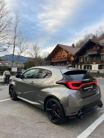 Toyota GR Yaris 1.6 Turbo Sport 4x4 — Sportive compacte 280 ch, 4 roues motrices — Thumbnail 12
