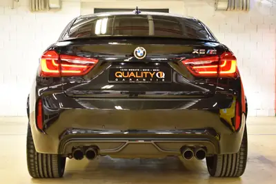 BMW X6M Steptronic — SUV coupé haute performance, 575 ch et équipements premium — Miniature 7