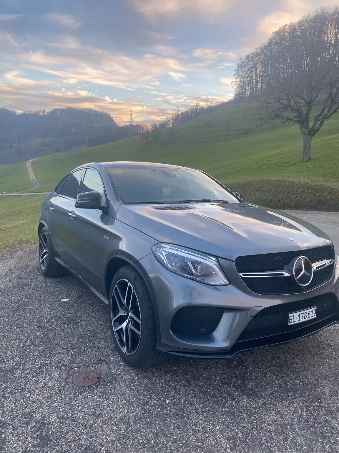 Mercedes-Benz GLE 43 AMG Coupé — Élégance sportive et puissance 390 ch — vue extérieure