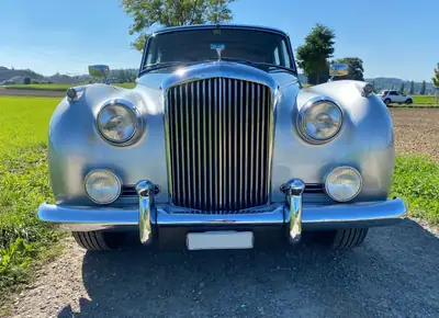 Bentley S1 1957 — Chef-d'œuvre britannique en excellent état, prête à rouler — Miniature 8