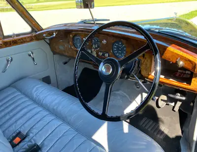 Bentley S1 1957 — Chef-d'œuvre britannique en excellent état, prête à rouler — Miniature 13