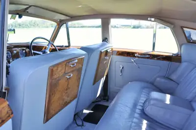 Bentley S1 1957 — Chef-d'œuvre britannique en excellent état, prête à rouler — Miniature 18