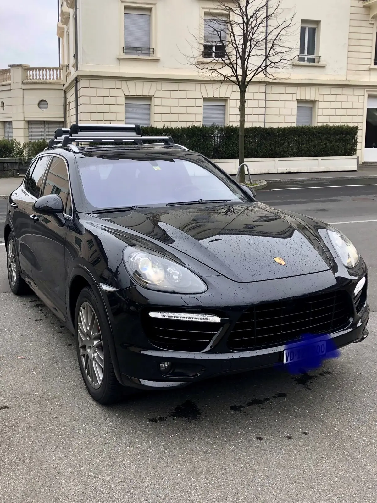 Porsche Cayenne Turbo S 2013 — Performance brute et prestige, 83'000 km seulement — vue extérieure