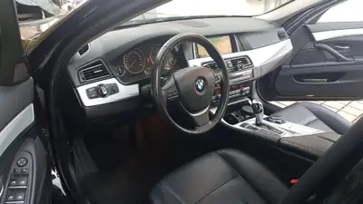 BMW 520d Touring xDrive — Break diesel robuste, toit panoramique, sans sinistre — Thumbnail 7