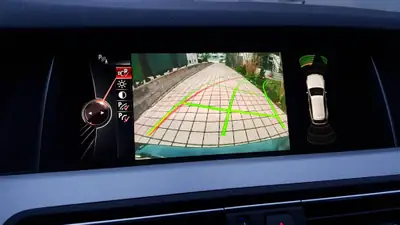 BMW 520d Touring xDrive — Break diesel robuste, toit panoramique, sans sinistre — Thumbnail 14