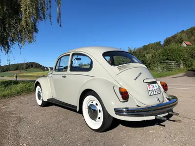 VW Käfer 1300 1968 — Légende restaurée, statut vétéran, état d'exception — Innenraum