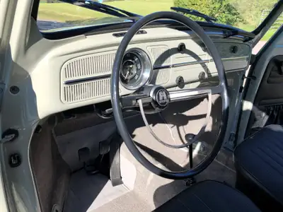 VW Käfer 1300 1968 — Légende restaurée, statut vétéran, état d'exception — Miniatur 15