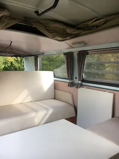 VW T2 T2a Camping 1969 — Légendaire fourgon aménagé, véhicule vétéran authentique — Miniatura 17