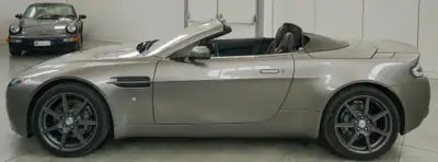 Aston Martin V8 Vantage 4.3 Sportshift — Cabriolet légendaire, 48'000 km seulement — Miniatur 15