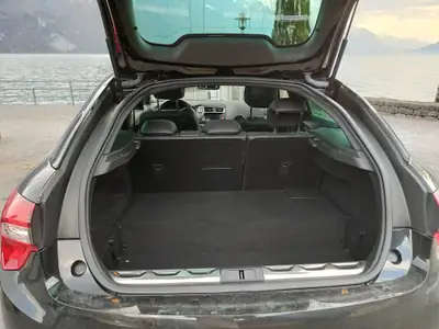 DS 5 Hybrid4 200 SO Chic — Élégance française et technologie hybride, 5000 km seulement — Miniatur 17