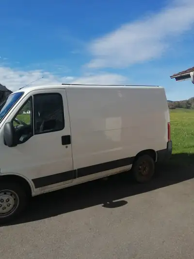 Fiat Ducato JTD — Utilitaire robuste diesel, 155 000 km, sans sinistre — Innenraum