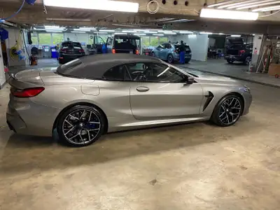 BMW M8 xDrive M Competition Cabriolet — 626 ch, sportivité décapotable sans compromis — Detail