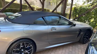 BMW M8 xDrive M Competition Cabriolet — 626 ch, sportivité décapotable sans compromis — Innenraum