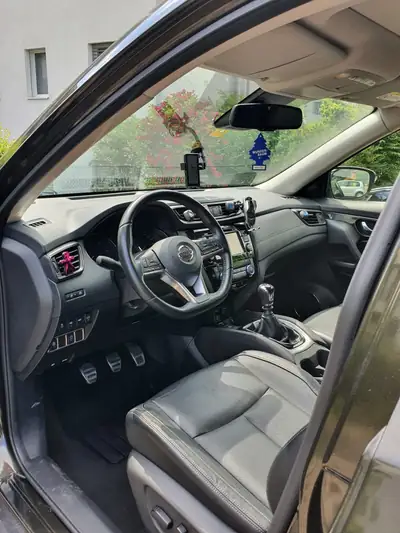 Nissan X-Trail 1.7 dCi Tekna 4x4 — SUV robuste, 70'000 km, très entretenu — Seitenansicht