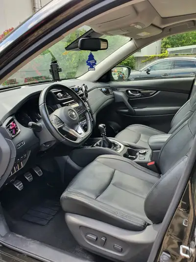 Nissan X-Trail 1.7 dCi Tekna 4x4 — SUV robuste, 70'000 km, très entretenu — Miniatur 7