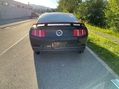 Ford Mustang Boss 302 Laguna Seca — Muscle car légendaire, 444 ch purs — tableau de bord