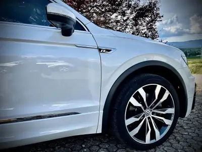 Volkswagen Tiguan 2.0 TDI SCR Highline 4Motion — SUV premium diesel, traction intégrale — Thumbnail 14
