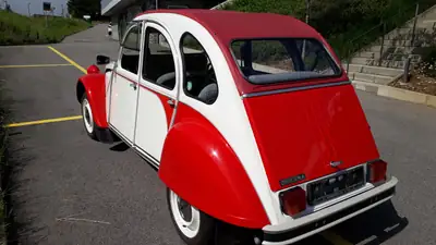 Citroën 2CV6 Spécial — L'icône française authentique, 80'000 km seulement — fianco