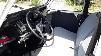 Citroën 2CV6 Spécial — L'icône française authentique, 80'000 km seulement — Miniatura 8