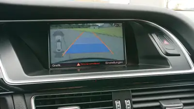 Audi RS4 Avant 4.2 FSI V8 — Berline de prestige 450 ch, moteur légendaire — Miniature 11
