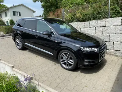 Audi Q7 3.0 TDI Quattro — SUV premium 7 places, moteur diesel performant — Seitenansicht
