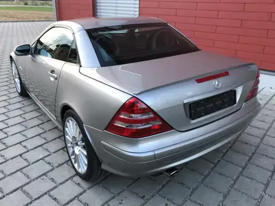 Mercedes-Benz SLK 320 — Cabriolet sportif 2004, rare Cubanitsilver, 67000 km — côté