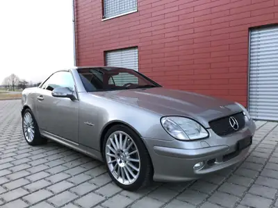 Mercedes-Benz SLK 320 — Cabriolet sportif 2004, rare Cubanitsilver, 67000 km — intérieur