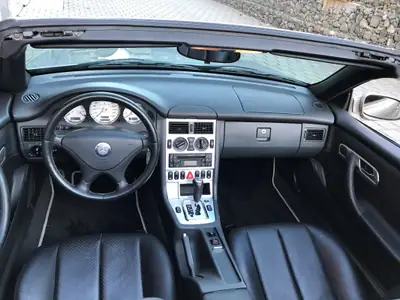 Mercedes-Benz SLK 320 — Cabriolet sportif 2004, rare Cubanitsilver, 67000 km — Miniature 8
