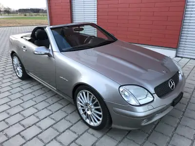 Mercedes-Benz SLK 320 — Cabriolet sportif 2004, rare Cubanitsilver, 67000 km — Miniature 16
