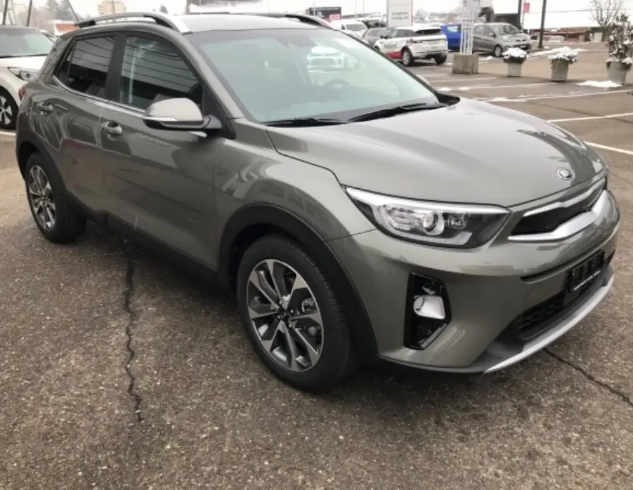 Kia Stonic 1.0 T-GDi — SUV compact sportif, sans accident, parfait urbain