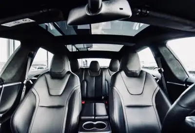 Tesla Model S 90D — Berline électrique haute performance, Supercharger gratuit à vie — Miniatura 7