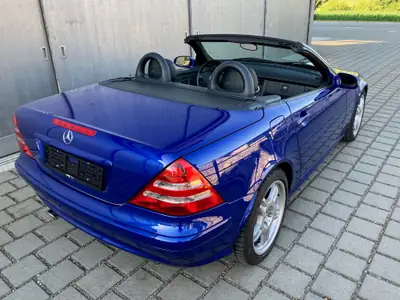 Mercedes-Benz SLK 230 Kompressor — Roadster sportif, seulement 27'000 km — Innenraum