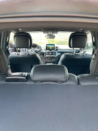 Mercedes-Benz GLE Coupé 350 d 4Matic — SUV premium diesel, 41'000 km seulement — côté