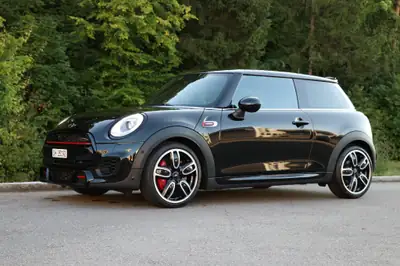 MINI Cooper John Cooper Works Steptronic — Sportive compacte 231 ch, kilométrage faible — Miniatura 7