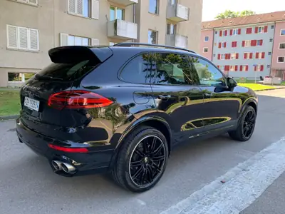 Porsche Cayenne S Diesel — SUV prestige 385 ch, 160'000 km, sans sinistre — Miniatura 9