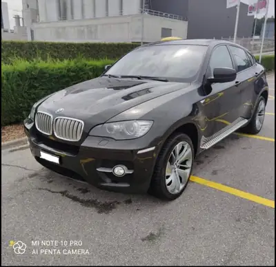 BMW X6 xDrive 40d — Coupé SUV prestige, diesel performant, 203'000 km — vue extérieure