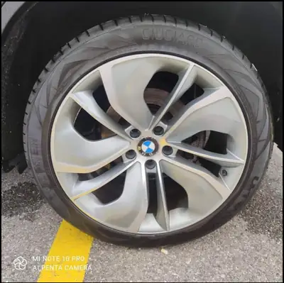 BMW X6 xDrive 40d — Coupé SUV prestige, diesel performant, 203'000 km — détail