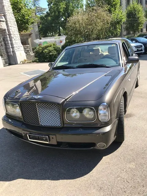 Bentley Arnage T 2002 — Berline de prestige, seulement 47'536 km