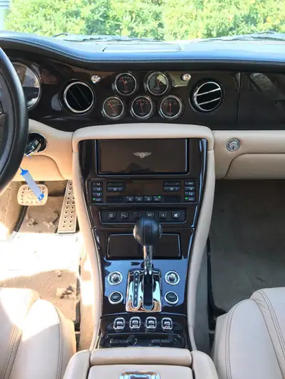 Bentley Arnage T 2002 — Berline de prestige, seulement 47'536 km — fianco