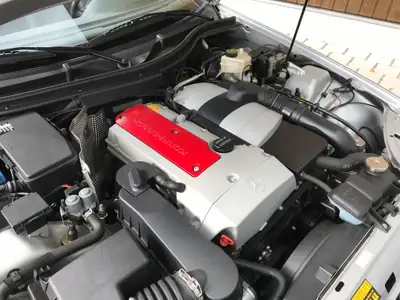 Mercedes-Benz SLK 200 Kompressor — Cabriolet sportif 2002, moteur surcompressé, seulement 15 000 km — Miniatura 15