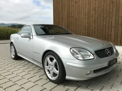 Mercedes-Benz SLK 200 Kompressor — Cabriolet sportif 2002, moteur surcompressé, seulement 15 000 km — Miniatura 19