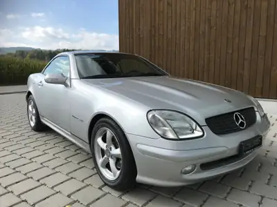 Mercedes-Benz SLK 230 Kompressor — Roadster sportif, 197 ch, très peu roulé — Außenansicht
