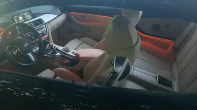 BMW 440i Cabriolet M Sport — Roadster sportif, audio premium et dynamique rare — Miniature 8