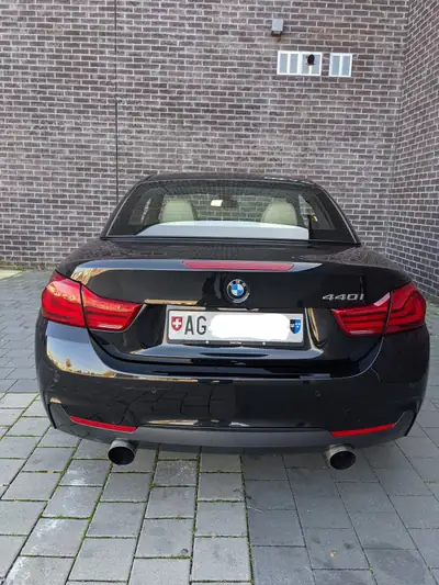 BMW 440i Cabriolet M Sport — Roadster sportif, audio premium et dynamique rare — Miniature 7
