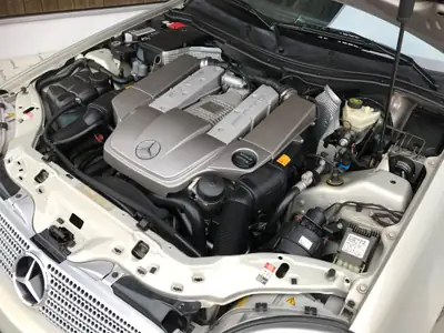 Mercedes-Benz SLK 32 AMG — Cabriolet haute performance, 354 ch d'exception — Miniatura 15
