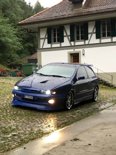 Fiat Bravo HGT 1996 — Icône sportive des années 90, moteur 160 ch dynamique — Miniature 7