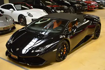 Lamborghini Huracán LP610-4 Spyder DCT — Supercar décapotable, 49 000 km seulement — arrière